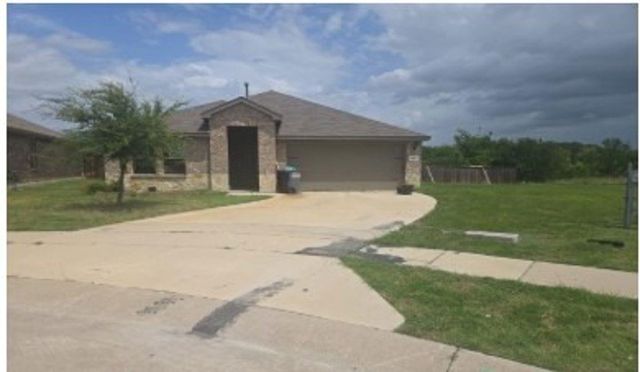 3114 Logan Dr — Windmill Farms Ph 3e