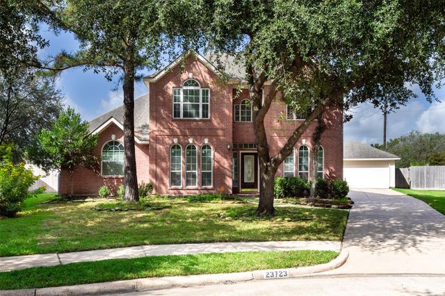 23723 Hawkins Creek Ct — Falcon Landing