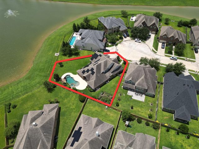 1433 Hicks Field Ln — Hidden Lakes