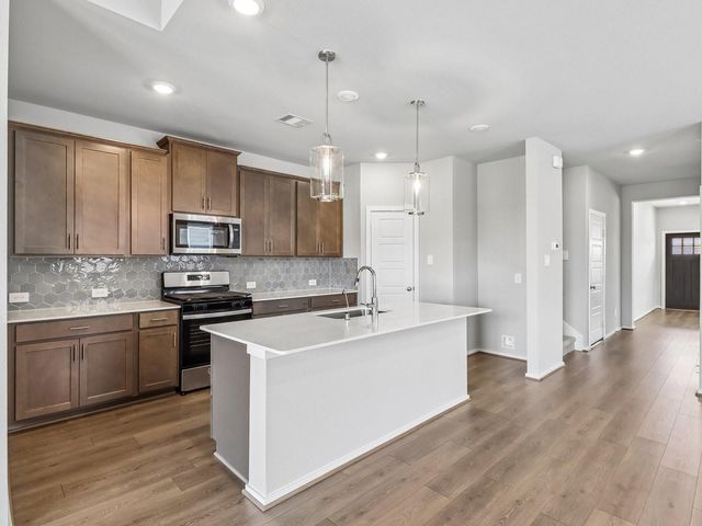 5228 Redbud Valley Dr — Massey Oaks Village