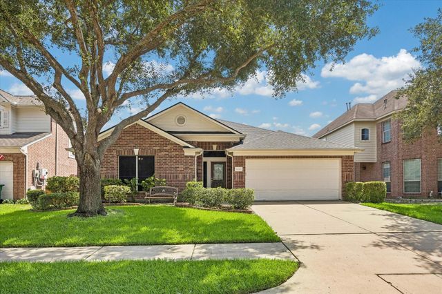 18511 Water Scene Trl — Villages Cypress Lakes 06