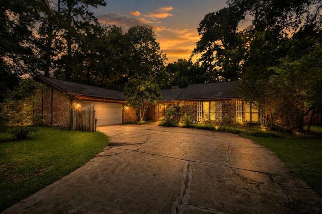 6702 Spring Leaf Dr — Spring Crk Forest Sec 04