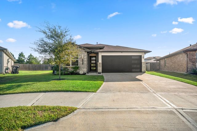 6807 Telford Hollow Trl — Lakeview Retreat