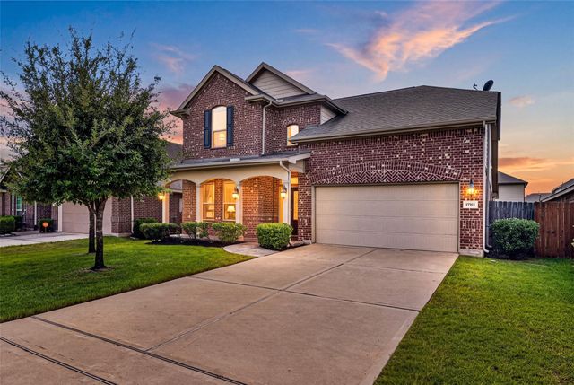 17911 Shadow Oak Dr — Oakcrest North