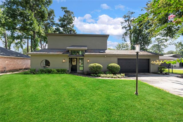 21602 Tophill Dr — Northwood Park