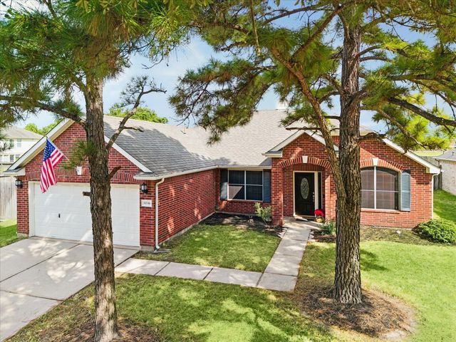 16546 Cypress Bridge Dr — Cypress Point Lake Estates