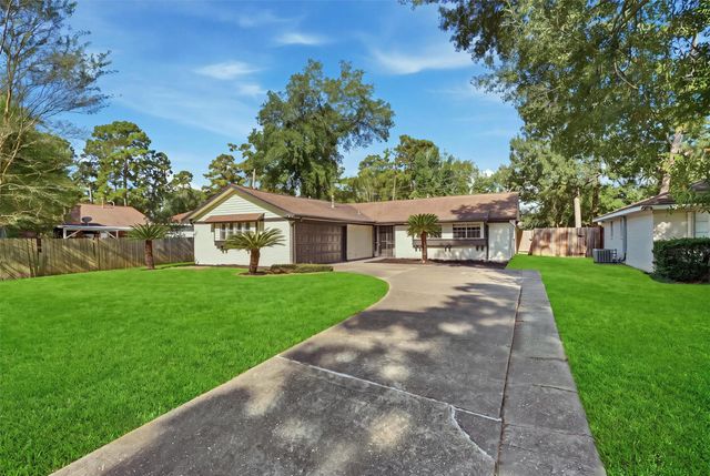 22911 Canyon Lake Dr — Timber Lane Sec 05