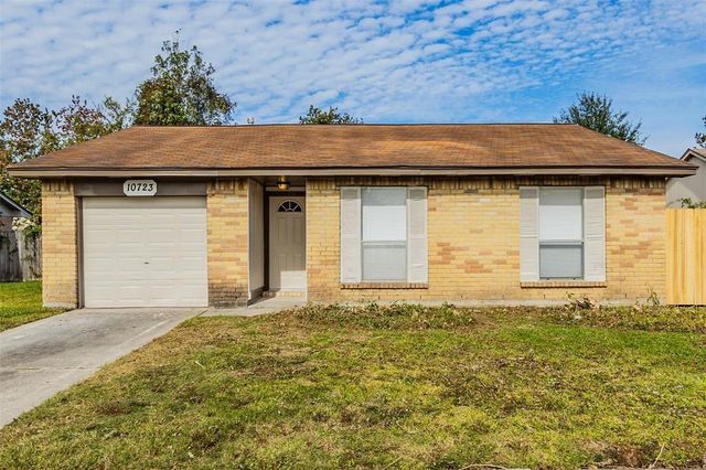 10723 Thorncliff Dr — Timberhills Sec 01