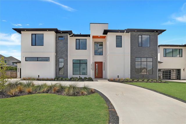 23107 Vista De Tres Lagos Dr — Mckenzie Park