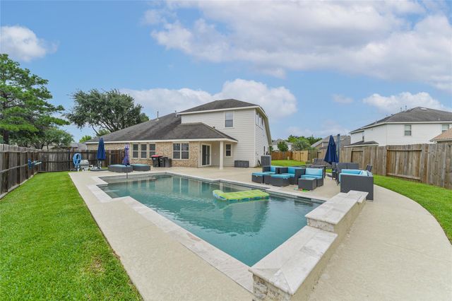 19503 Hayden Grove Dr — Gates/Canyon Lakes West