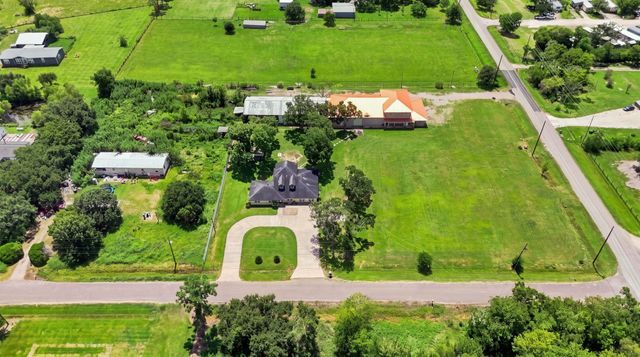 5930 County Road 396 — H T & B R R
