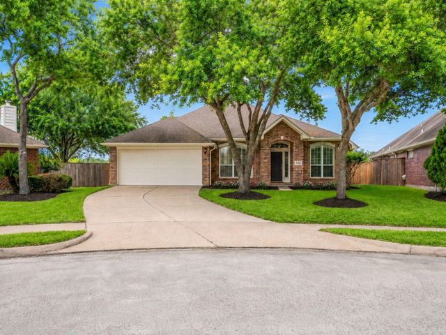 8823 SARATOGA DRIVE — GREATWOOD TERRACE