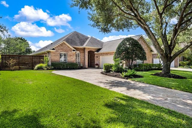 4 Crestwood Cir — Sugar Creek