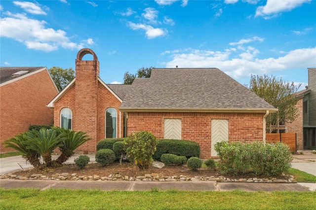 12219 Gladewick Dr — Lakeview Forest Sec 01