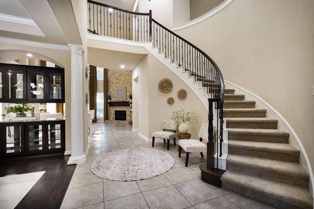 3102 Barrons Way — Telfair
