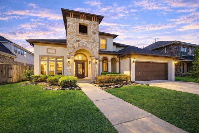 6015 Turner Shadow Ln — Avalon At Riverstone
