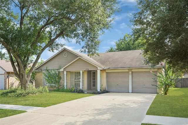 2314 Buttonhill Dr — Hunters Glen Sec 4