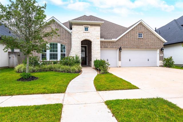 1912 Silver Point Ct — Sterling Creek