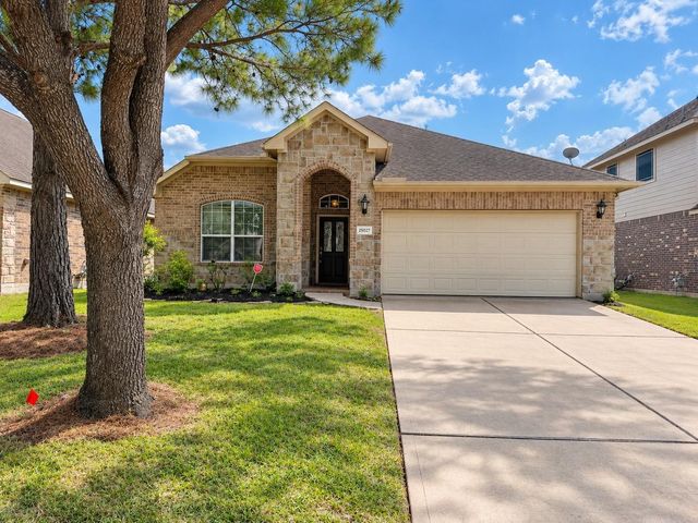 25027 Lakecrest Manor Dr — Lakecrest Sec 11