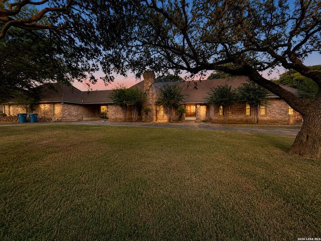 21210 Forest Waters Cir — FOREST WATERS