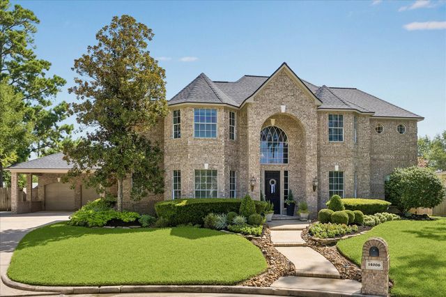 14006 Pegasus Cir — Lakewood Oaks Estates