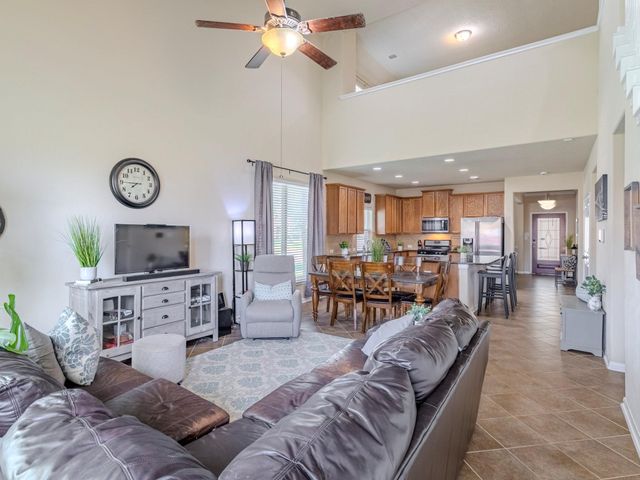 8119 Sweetstone Grove Ct — Canyon Lakes West