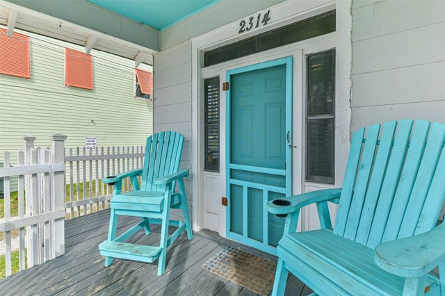 2314 31st St — Galveston Outlots