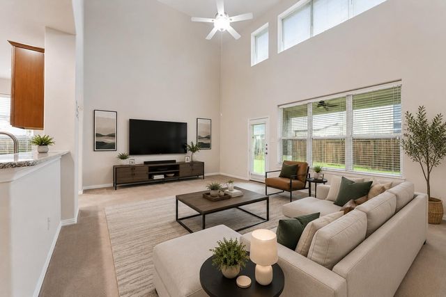 26116 Chivalry Ct — Kings Mill 06
