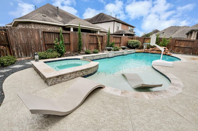 10722 Dawn River Ct — Towne Lake Sec 46