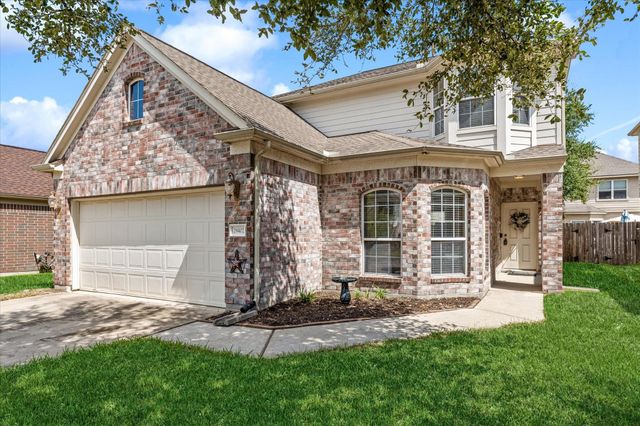 29402 Turnbury Village Dr — Forest Village 02