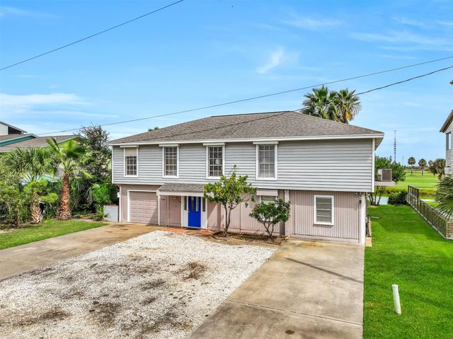 14005 Grambo Blvd — Pirates Cove 1