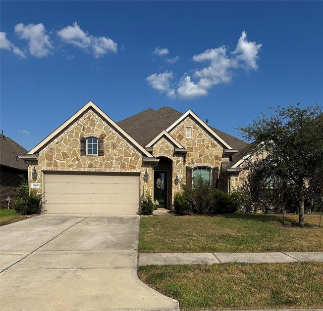 21618 Albertine Dr — Rosehill Reserve