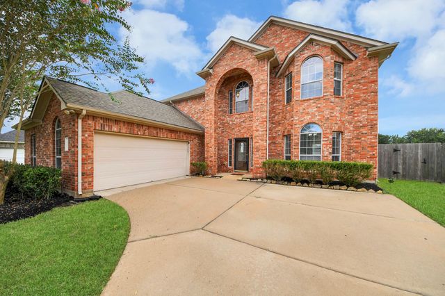 2014 Orchard Spring Drive — VILLAGE GROVE