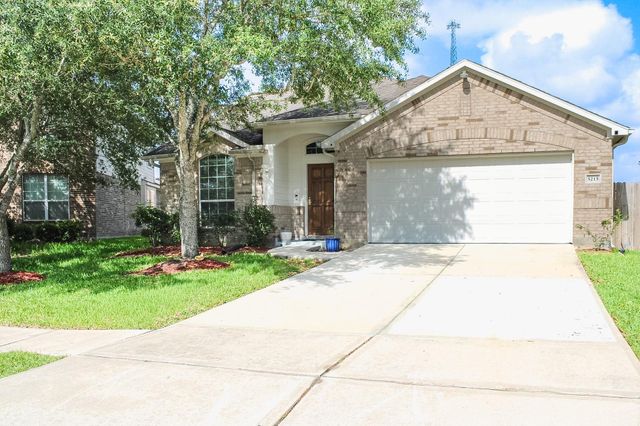 5215 Millwood Pass Cir — Waterview Estates Sec 10