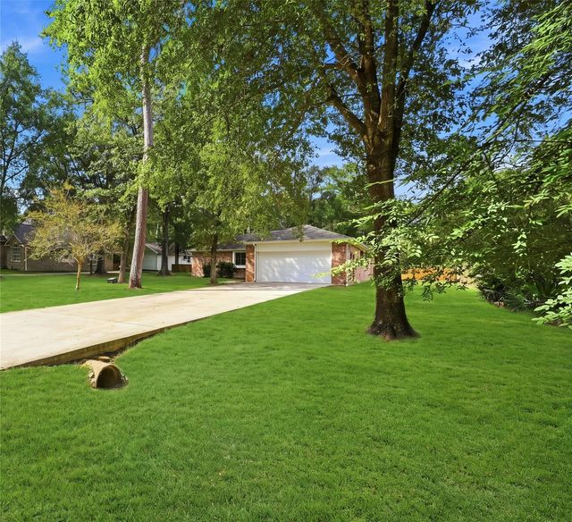 2331 Stableridge Dr — Carriage Hills 01