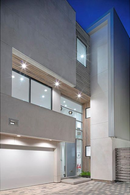 4411 Woodhead — Richwood