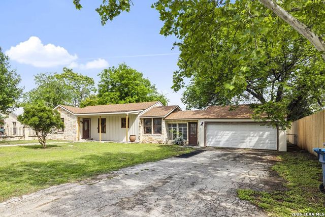 111 N LEWIS AVE — Westland