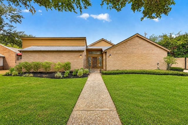 310 Power Ct — Sugar Creek Sec 17