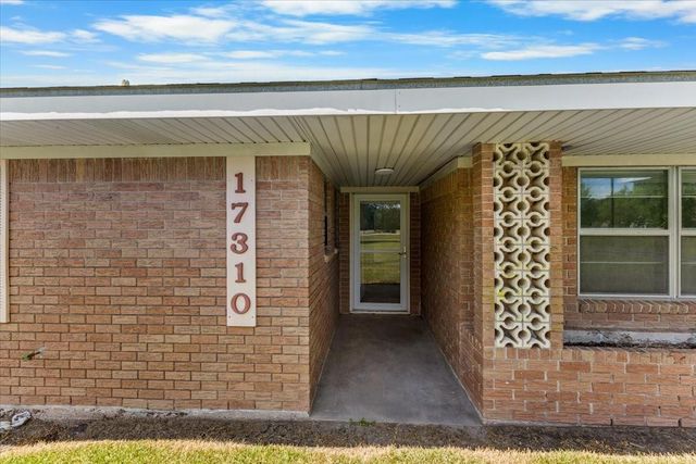 17310 Wellborne Rd — H T & B R R