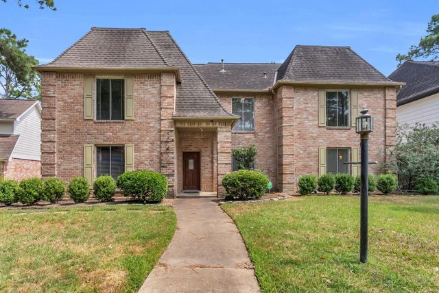 8111 Northbridge Dr — Memorial Northwest