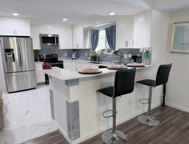 4926 Temple Bell Dr — Bridgestone Sec 06