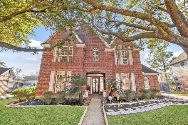 8411 Rockford Hall Dr — Champion Forest Sec 04