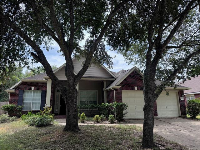 4327 Hoatzin Ct — Oyster Creek Plantation