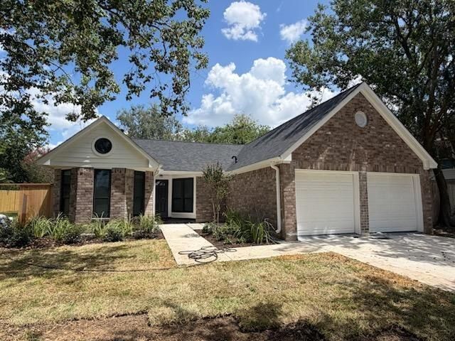 2915 Great Lakes Ave — Lakefield Sec 1
