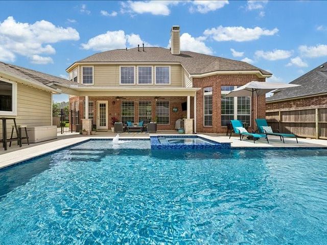 9007 Avebury Stone Cir — Sienna Village Of Waters Lake Sec 9-A