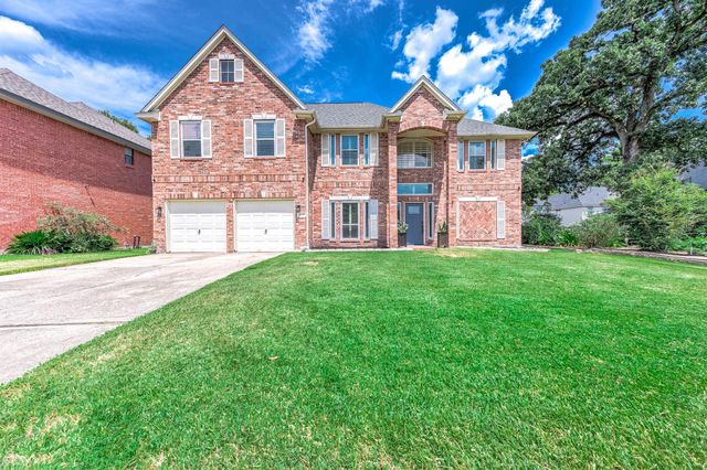 8619 Joggers Ln — Walden On Lake Houston Ph 02