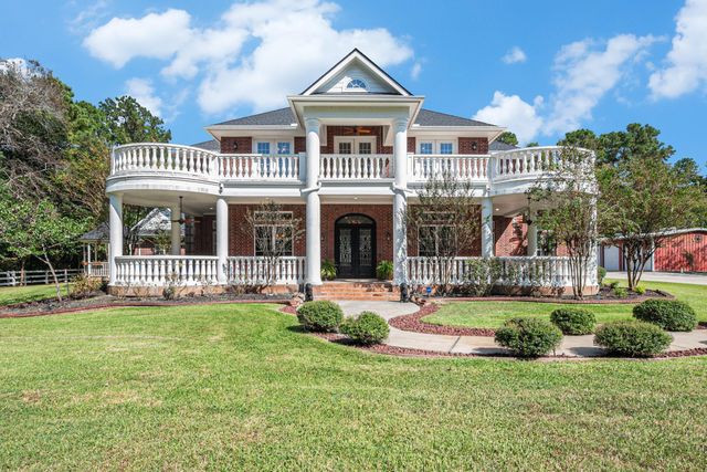 28126 Indigo Lake Ct — Indigo Lake Estates