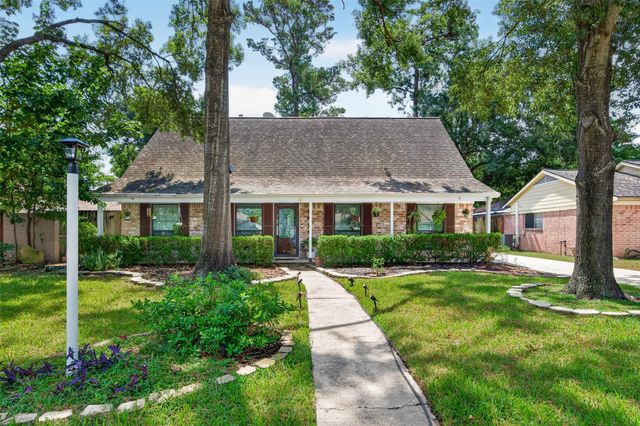 9619 Landry Blvd — Glenloch Sec 02
