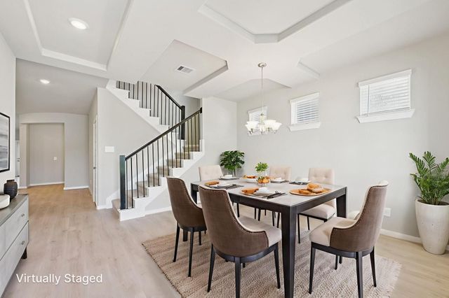 5209 Redbud Valley Dr — Massey Oaks Village