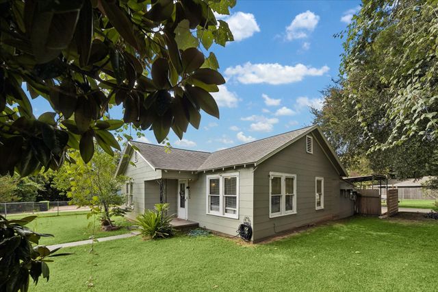 302 Damon St — Edgewood Add
